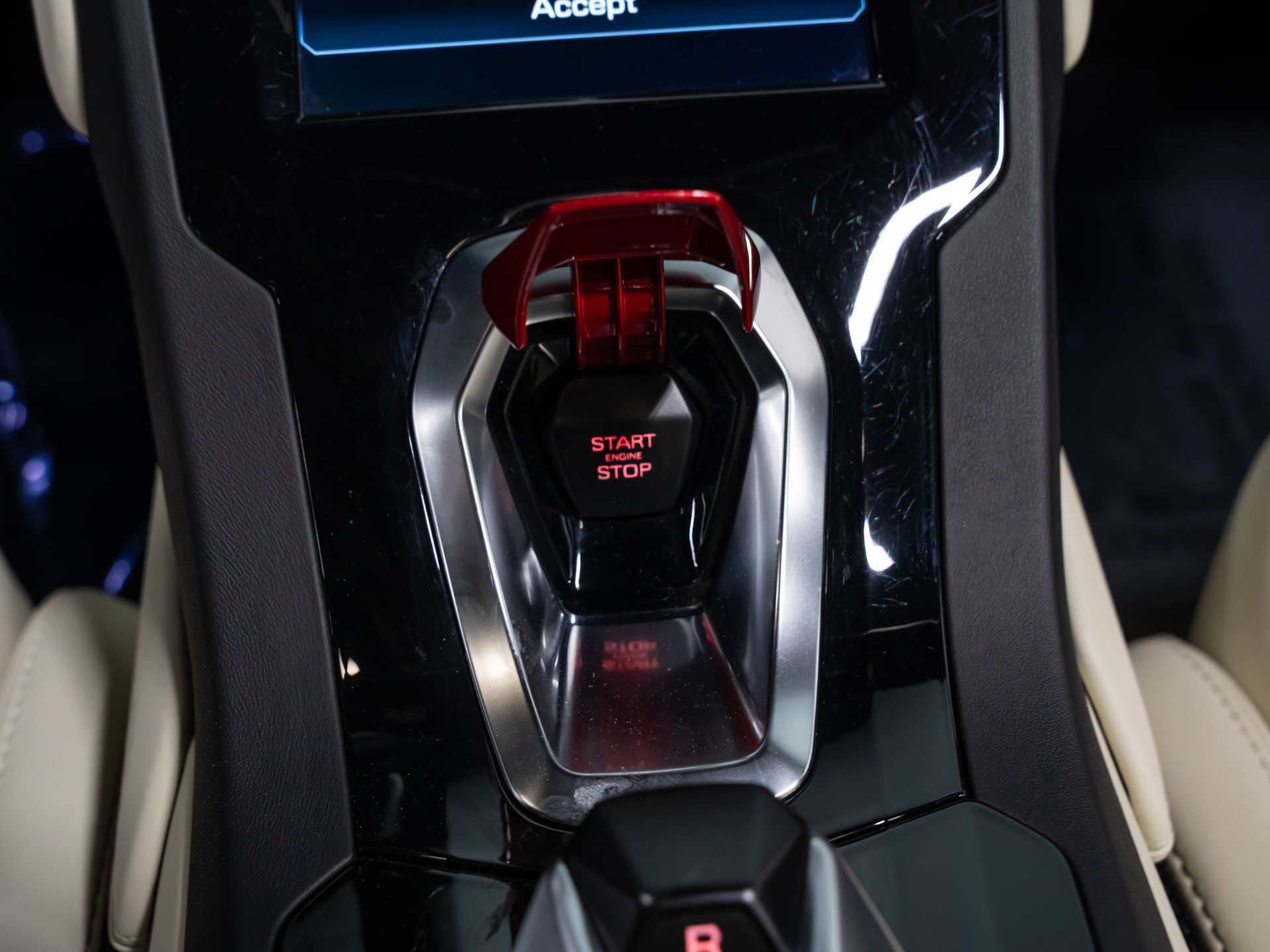 Used 2024 Lamborghini Huracan EVO AWD/4WD image 45