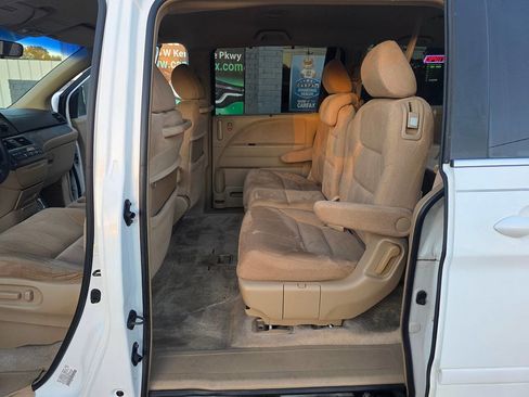 Used 2006 Honda Odyssey EX image 16