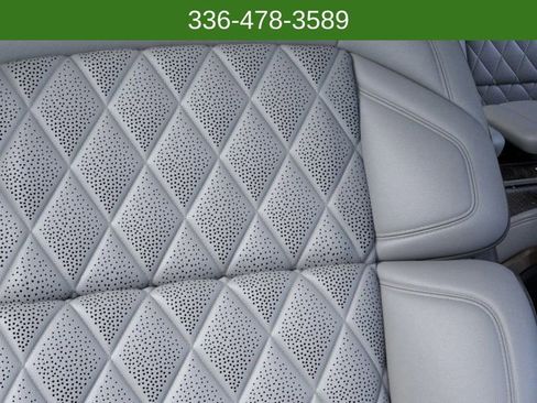 New 2025 Lincoln Navigator L Black Label image 16