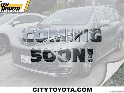 Certified 2026 Toyota Sienna XLE