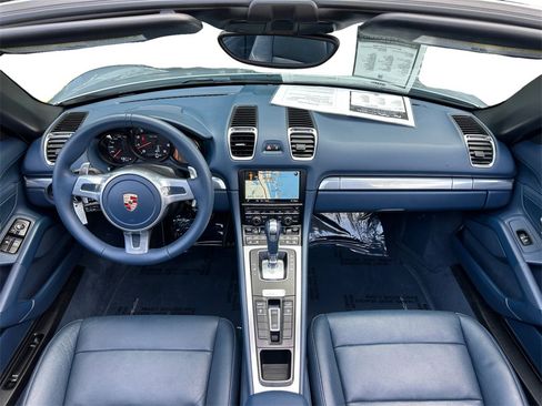 Used 2014 Porsche Boxster image 12