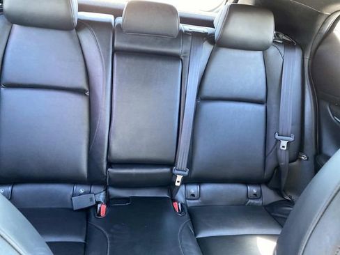 Used 2022 MAZDA MAZDA3 s FWD image 22