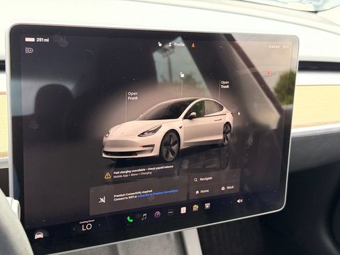 Used 2023 Tesla Model 3 Standard Range RWD image 19