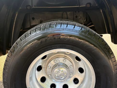 Used 2014 RAM 3500 Laramie AWD/4WD image 41
