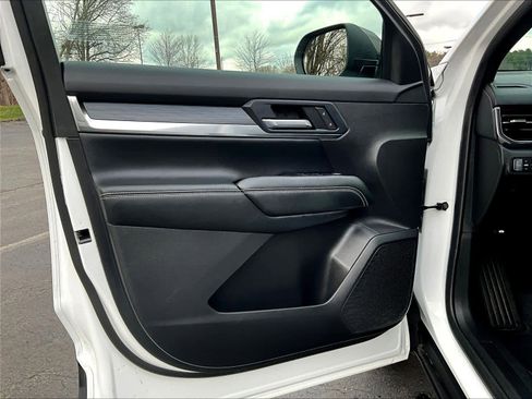 Used 2026 GMC Terrain Elevation image 9