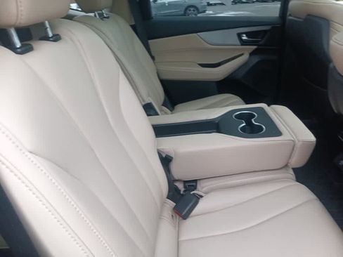 Used 2023 Acura MDX SH-AWD image 25