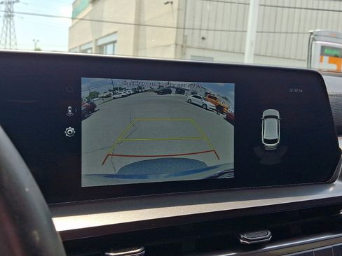 Used 2023 Kia Telluride LX AWD/4WD image 16