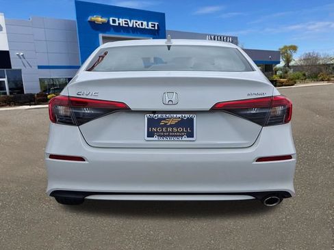 Used 2023 Honda Civic Sport image 23