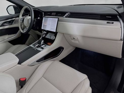 New 2026 Jaguar F-PACE R-Dynamic S image 28