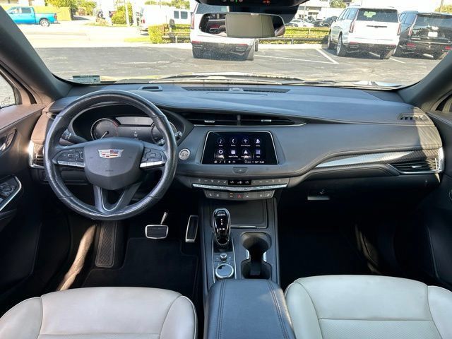 Used 2021 Cadillac XT4 Sport AWD/4WD image 18