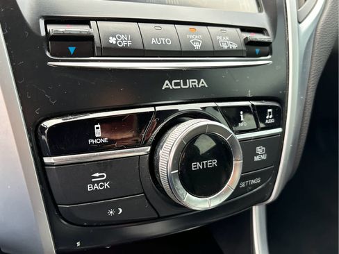 Used 2016 Acura TLX image 16