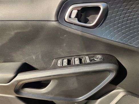 New 2025 Kia Soul EX image 16