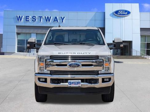 Used 2019 Ford F250 Lariat w/ Lariat Ultimate Package AWD/4WD image 8