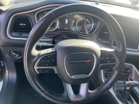 Used 2019 Dodge Challenger SXT w/ Plus Package image 15
