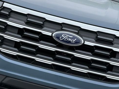 New 2026 Ford Explorer Active w/ Active Comfort Package image 4