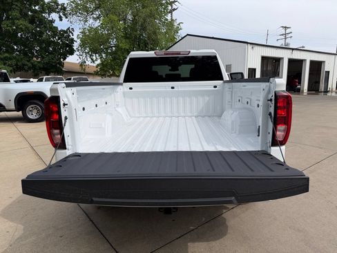 New 2026 GMC Sierra 1500 Pro w/ Graphite Edition AWD/4WD image 31