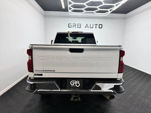 Used 2021 Chevrolet Silverado 2500 LT w/ Z71 Off-Road Package AWD/4WD image 7