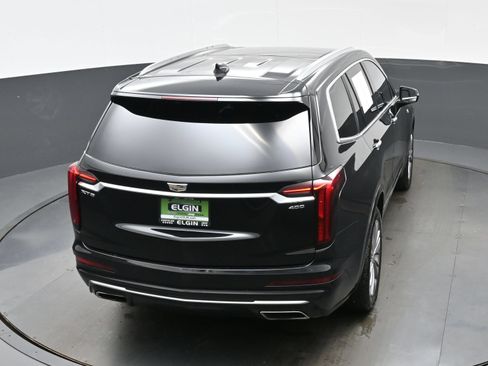 Used 2023 Cadillac XT6 Premium Luxury FWD image 38