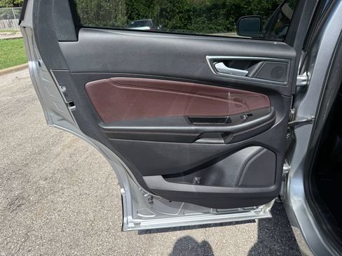 Used 2020 Ford Edge Titanium w/ Equipment Group 301A FWD image 32