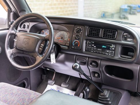 Used 2001 Dodge Ram 3500 Truck 4x4 Quad Cab image 35