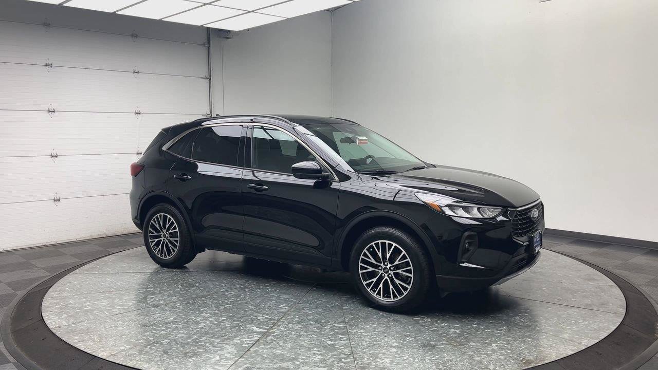 Certified 2023 Ford Escape SE FWD image 39