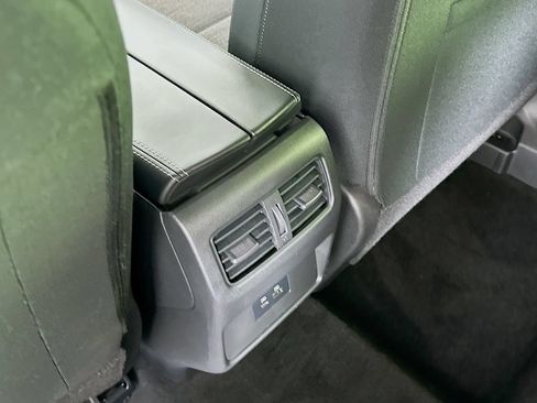 Certified 2023 Nissan Rogue SV AWD/4WD image 32