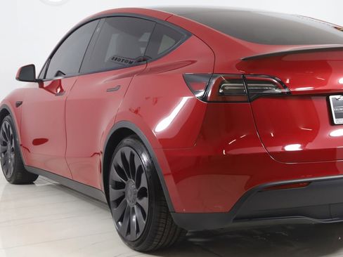 Used 2023 Tesla Model Y Performance image 26