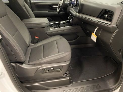 New 2026 Chevrolet Suburban LS w/ Max Trailering Package AWD/4WD image 22
