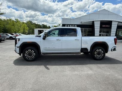 New 2026 GMC Sierra 2500 Denali Ultimate w/ LPO, Black Badging Package