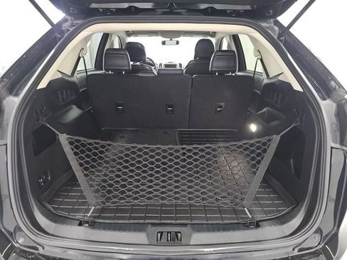 Used 2018 Ford Edge SEL w/ Equipment Group 201A image 24