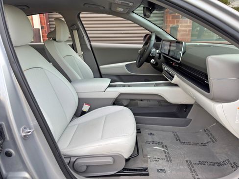 Used 2023 Hyundai Ioniq 6 SEL RWD image 14