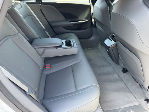Used 2023 Lucid Air Pure AWD/4WD image 16
