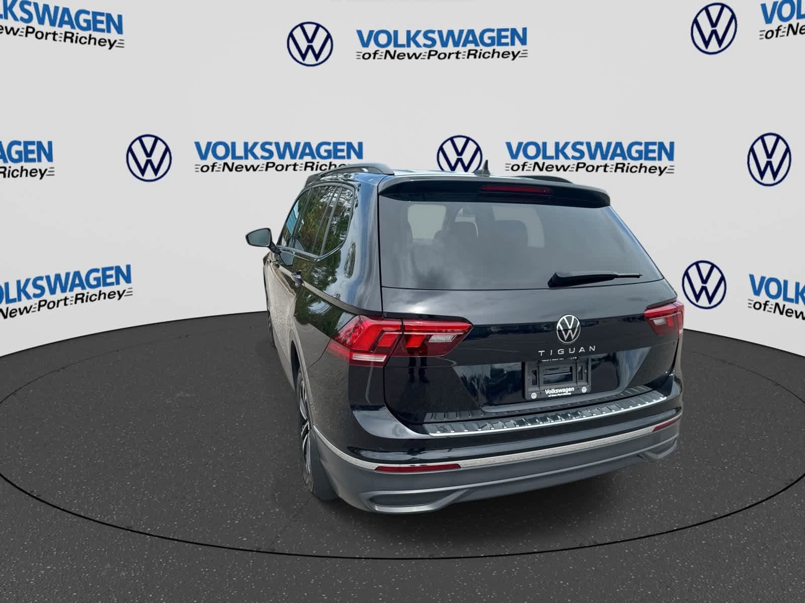 Used 2024 Volkswagen Tiguan S FWD image 12