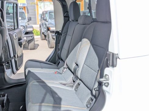 New 2026 Jeep Gladiator Sport image 23