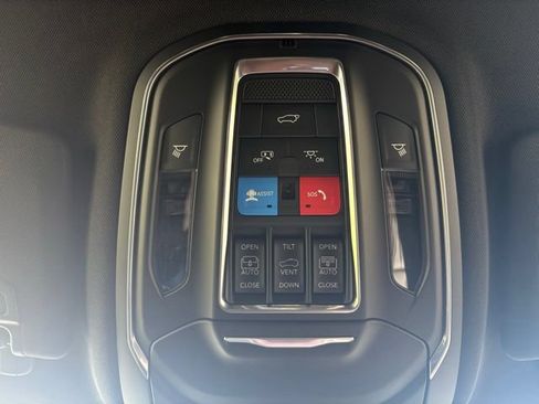 New 2026 Jeep Grand Cherokee L Limited AWD/4WD image 29
