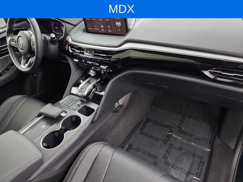 Used 2024 Acura MDX SH-AWD w/ Technology Package image 32