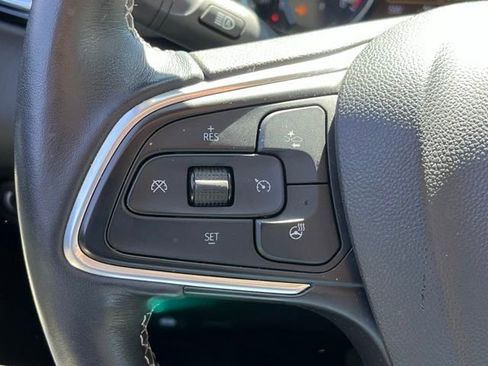 Used 2021 Buick Encore GX Essence image 14