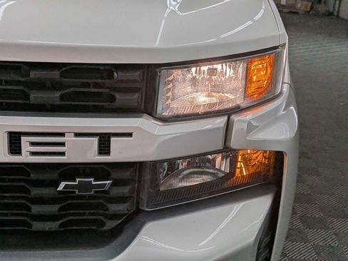 Used 2021 Chevrolet Silverado 1500 Custom w/ LPO, Dark Essentials Package image 10