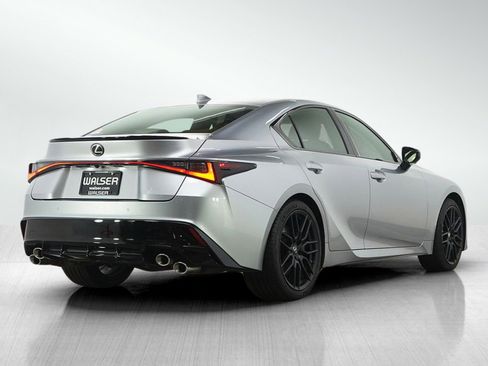 Used 2024 Lexus IS 500 image 5