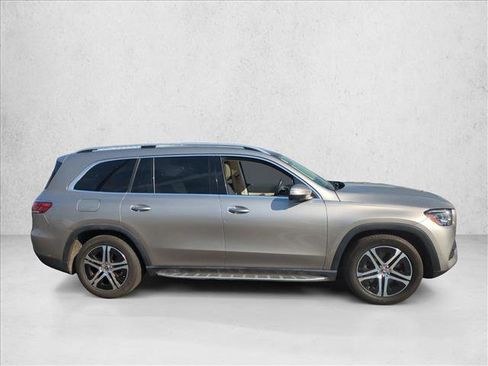 Used 2020 Mercedes-Benz GLS 450 4MATIC image 4