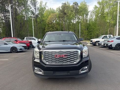Used 2018 GMC Yukon Denali w/ Denali Ultimate Package image 4
