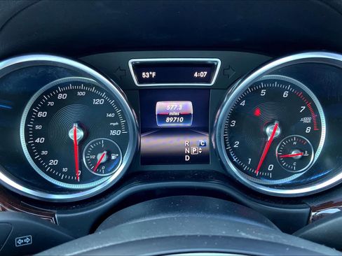 Used 2018 Mercedes-Benz GLS 450 4MATIC image 25