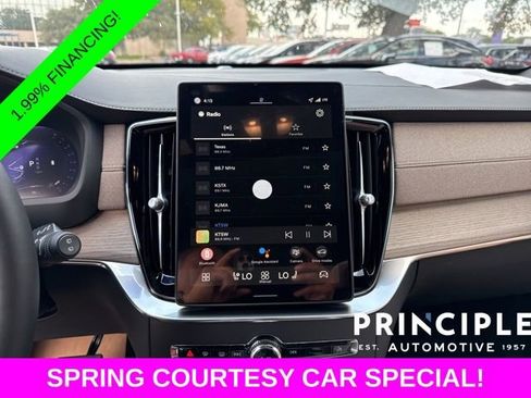 New 2026 Volvo XC90 B5 Core AWD/4WD image 18