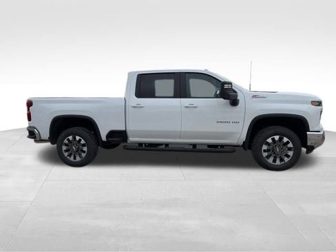 New 2026 Chevrolet Silverado 2500 LT image 10
