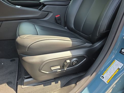New 2026 Jeep Grand Cherokee L Limited AWD/4WD image 27