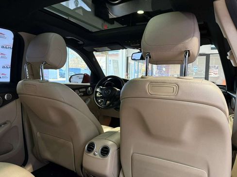 Used 2018 Mercedes-Benz GLC 300 4MATIC w/ Multimedia Package image 52