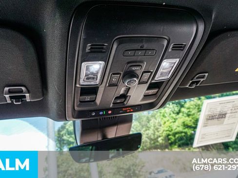Used 2023 Chevrolet Suburban High Country AWD/4WD image 35