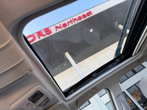 Used 2015 Subaru Forester 2.5i Premium image 30