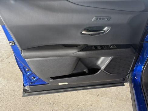 Certified 2023 Lexus UX 250h F Sport w/ Accessory Package (Z2) FWD image 8