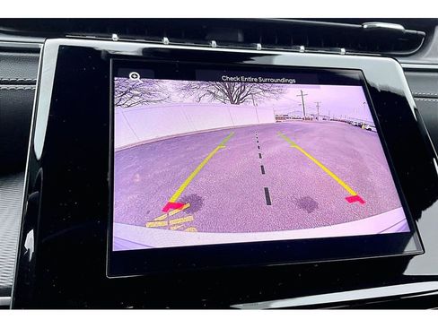 Used 2024 Jeep Grand Cherokee Altitude image 28